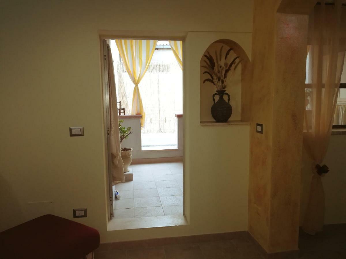 Casa Debby Villa Porto Torres Exterior photo