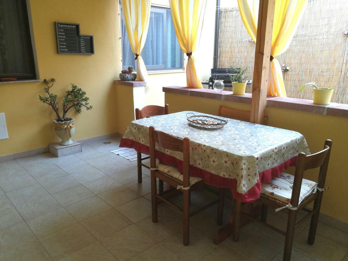 Casa Debby Villa Porto Torres Exterior photo