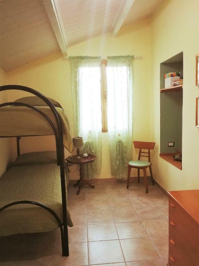 Casa Debby Villa Porto Torres Exterior photo