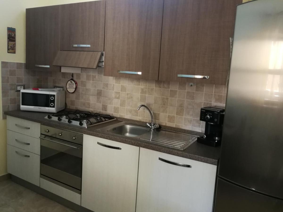 Casa Debby Villa Porto Torres Exterior photo